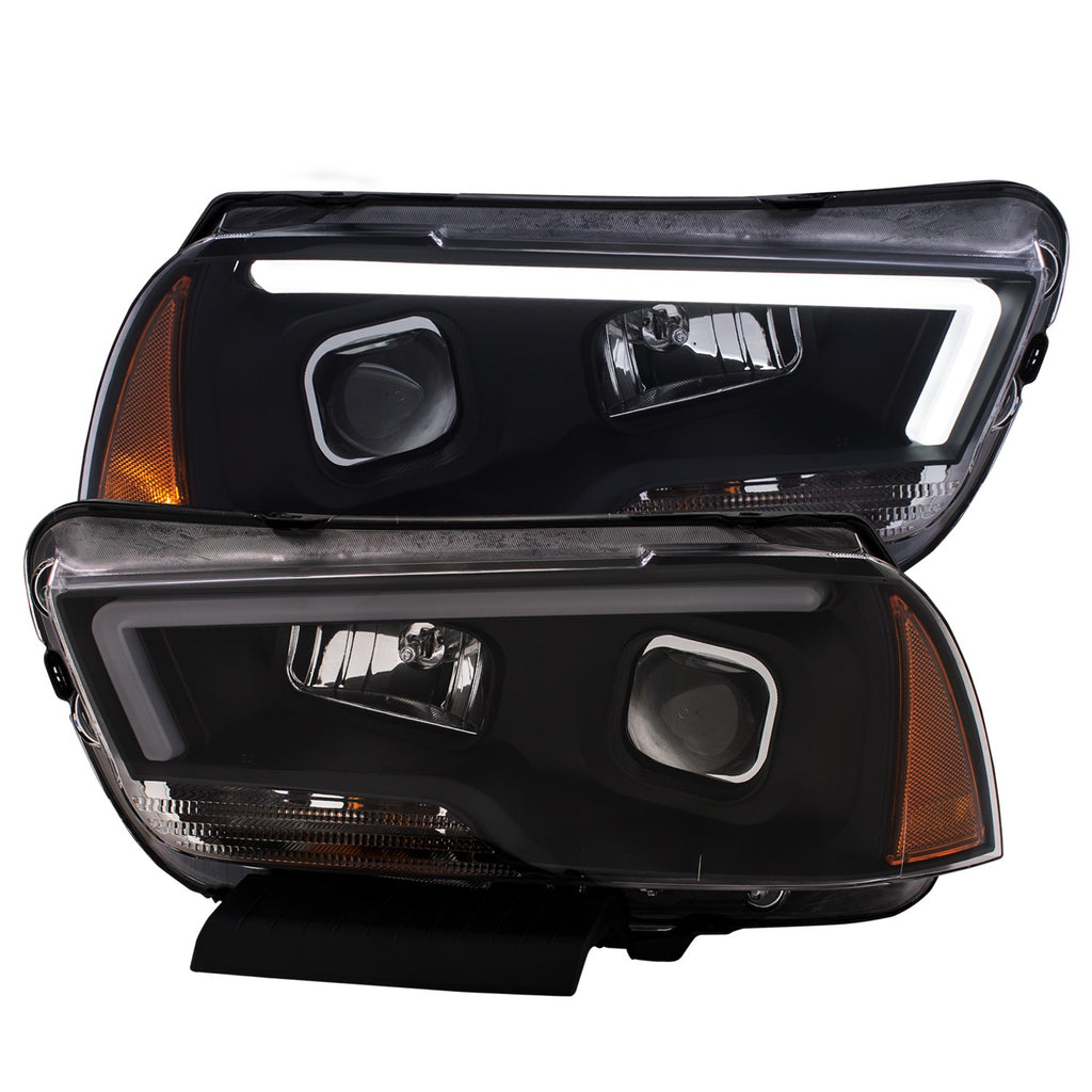 ANZO USA-121524 | Projector Headlights w/ Plank Style Design Black w/ Amber